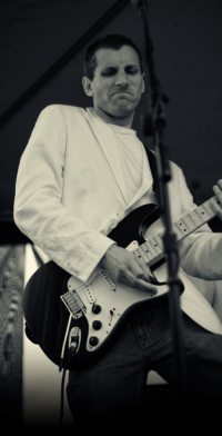 dan guitar